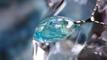 Ice milkyway ～ 星煌く海 ～ 存在感のある大きめサイズのペンダント。 ラフォルム ガラスジュエリー ガラスアクセサリー