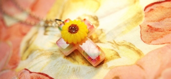 ラフォルム ガラスジュエリー ガラスアクセサリー My beloved / ネックレス ベースの色合いやマーブルデザインは、<a href="/products/detail.php?product_id=1359">My beloved / リン…