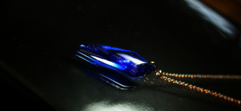 Blue galaxy ～ 輝く笑顔で ～ シャープでかっこいいフォルム。 ラフォルム ガラスジュエリー ガラスアクセサリー