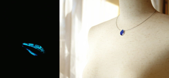 Blue snow drop 蓄光のブルーの光が神秘的です。 ラフォルム ガラスジュエリー ガラスアクセサリー