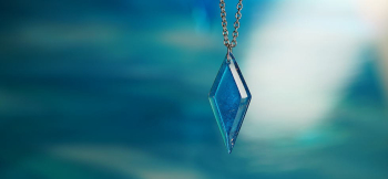 Healing blue ~ 湖面の煌き ~ ターコイズブルーがベースカラー。 ラフォルム ガラスジュエリー ガラスアクセサリー