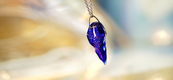 Cobalt fang コバルトブルーをベースにしています。 ラフォルム ガラスジュエリー ガラスアクセサリー