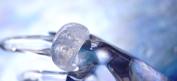 Silky snow ringⅡ レースのような優しさのあるリング。 ラフォルム ガラスジュエリー ガラスアクセサリー