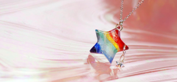 Rainbow Starlight Festival ～ Milky way ～ silver925製の可愛い星のチャーム付。 ラフォルム ガラスジュエリー ガラスアクセサリー