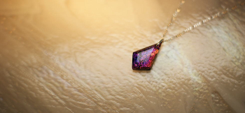 Multicolor diamond MINI 様々な煌きをお楽しみいただけるマルチカラーのダイクロ偏光ガラス。 ラフォルム ガラスジュエリー ガラスアクセサリー