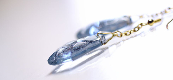 Sophisticated sword MINI ～ Ice rock ～ ランダムなカットに光を反射して煌きます。 ラフォルム ガラスジュエリー ガラスアクセサリー