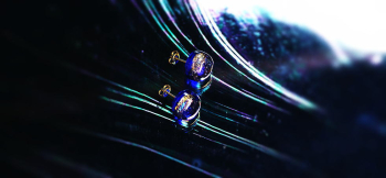Midnight radiance ～ 心の想いをいつまでも ～ 様々なシーンでぜひお楽しみいただき、お心の支えとしていただければ幸いです。 ラフォルム ガラスジュエリー ガラスアクセサリー