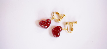 Feel the cute you forever. 左右セットでお作りしております。 ラフォルム ガラスジュエリー ガラスアクセサリー