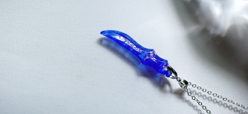 Sword of fang ～ Blue wave ～ コバルトブルーがベースカラー。 ラフォルム ガラスジュエリー ガラスアクセサリー