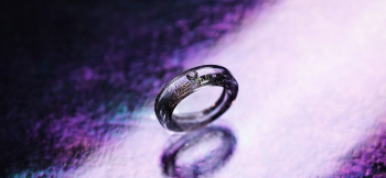 Engagement ring (From Y to A) 細身で身に着けやすいフォルム。 ラフォルム ガラスジュエリー ガラスアクセサリー