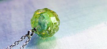 Petit Iceball 可愛らしい球体に近いフォルムです。 ラフォルム ガラスジュエリー ガラスアクセサリー
