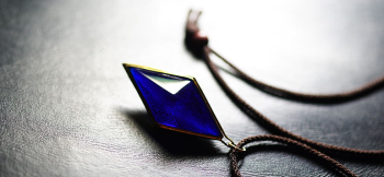 Collaborate Dreamblue ～ Yearning gem ～ 存在感のある素敵な逸品です。 ラフォルム ガラスジュエリー ガラスアクセサリー
