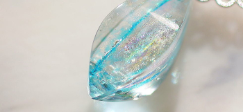 Cinderella's tear drops 爽やかな色合いと「ダイクロ偏光ガラス」が内部に煌きます。 ラフォルム ガラスジュエリー ガラスアクセサリー