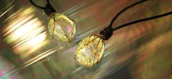 Memories of grain ~ Braided drop ~ 繊細なワイヤーアート。 ラフォルム ガラスジュエリー ガラスアクセサリー
