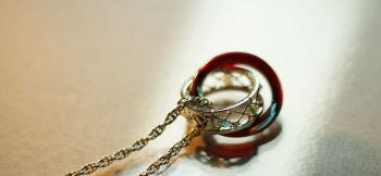 Ring of the love Univers ～ Adaptation heart ～ ガラスリングは、三色を使用しています。 ラフォルム ガラスジュエリー ガラスアクセサリー