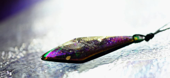 銀河百花繚乱 ～ エメラルドの宇宙 ～ 神秘的なパープル系にも見えます。 ラフォルム ガラスジュエリー ガラスアクセサリー