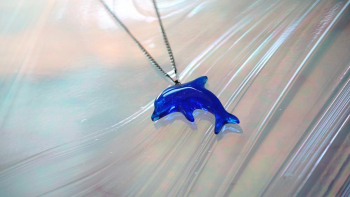 Lovely Dolphin  ラフォルム ガラスジュエリー ガラスアクセサリー