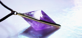 Dream Natural Amethyst 彫金枠は真鍮製のオリジナル枠を制作いたしました。 ラフォルム ガラスジュエリー ガラスアクセサリー