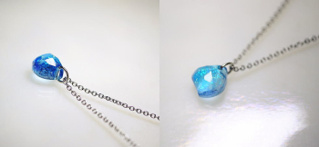 Blue holy water 見る角度や光の当たり方で表情を変化させます。 ラフォルム ガラスジュエリー ガラスアクセサリー