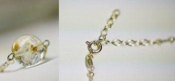清らかな世界へ ~ Clear Ice ~ お手持ちのチェーンを利用してお作りしております。 ラフォルム ガラスジュエリー ガラスアクセサリー