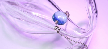 Watery planet 透明感のある美しい半球。 ラフォルム ガラスジュエリー ガラスアクセサリー