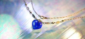 Brilliant in blue ~ 愛しき瞳 ~ チェーンはお任せ、もしくはご希望をお知らせください。 ラフォルム ガラスジュエリー ガラスアクセサリー