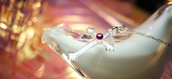 STYLISH ROSARY シルバーラメが優しく輝きます。 ラフォルム ガラスジュエリー ガラスアクセサリー