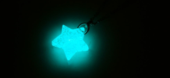 Starlight Festival ~ Frozen Star ~ ターコイズブルーに美しく蓄光します。 ラフォルム ガラスジュエリー ガラスアクセサリー