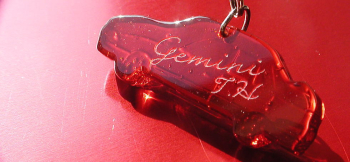 Mate of life ~ Gemini ~ 裏面にイニシャルなどを彫刻しております。 ラフォルム ガラスジュエリー ガラスアクセサリー