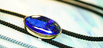 Energy Tanzanite ～ 煌 ～ 世界にひとつのオリジナルコラボレーションループタイ。 ラフォルム ガラスジュエリー ガラスアクセサリー