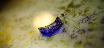 MIKAZUKI 美しく神秘的なラメの煌き。 ラフォルム ガラスジュエリー ガラスアクセサリー
