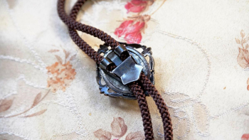 Mysterious amber eye  ラフォルム ガラスジュエリー ガラスアクセサリー