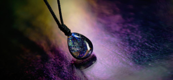 Vivid Light Galaxy 美しい色合いが渦巻く宇宙。 ラフォルム ガラスジュエリー ガラスアクセサリー