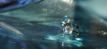 Chic Universe ~ earring(ピアス) ~ ブルーグレーの色味の中に優しいレインボーラメの煌き。 ラフォルム ガラスジュエリー ガラスアクセサリー