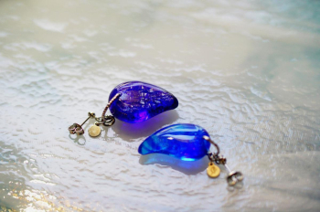 Azure Dream ～ 蒼の魅惑 ～ ぜひ末永くご愛用いただければ幸いです。 ラフォルム ガラスジュエリー ガラスアクセサリー
