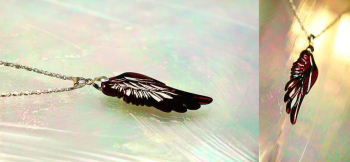 Flame raptor's wing ステンレス製チェーン。種類、仕様は随時変更になります。 ラフォルム ガラスジュエリー ガラスアクセサリー