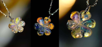 夢色の花 イエロー、ゴールド、オレンジ、グリーン、ブルー、パープルなどに変化します。 ラフォルム ガラスジュエリー ガラスアクセサリー