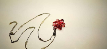 Crystal snow flower ～ 頬染める雪の花 ～ アンティーク色のデザインチェーン。 ラフォルム ガラスジュエリー ガラスアクセサリー