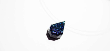 Midnight shooting star シャープな形状です。 ラフォルム ガラスジュエリー ガラスアクセサリー