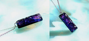 Blue sparkling jewel プレートタイプのシンプルなフォルムです。 ラフォルム ガラスジュエリー ガラスアクセサリー