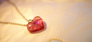 Innocent heart ～ 純真な心 ～ とてもかわいらしい色合いです。 ラフォルム ガラスジュエリー ガラスアクセサリー