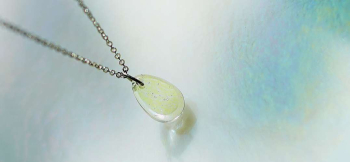 Transparent duality of drop シンプルでスタイリッシュなドロップタイプ。 ラフォルム ガラスジュエリー ガラスアクセサリー