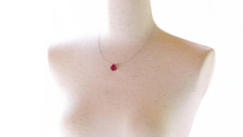 ROSE TEAR ~ 恋ごころ ~ 細身のステンレスワイヤー仕様で胸元に優しく揺れます。 ラフォルム ガラスジュエリー ガラスアクセサリー