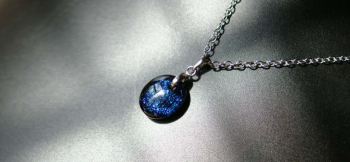 Noble black opal ラフォルム ガラスジュエリー ガラスアクセサリー