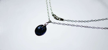 Noble black opal シンプルイズベスト。 ラフォルム ガラスジュエリー ガラスアクセサリー