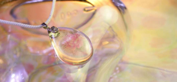 Naturality ~ やさしさの春 ~ 春色の季節を待つ、優しい気持ちを表現。 ラフォルム ガラスジュエリー ガラスアクセサリー