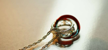 Ring of the love Univers ～ Adaptation heart ～ ガラスリングは、三色を使用しています。 ラフォルム ガラスジュエリー ガラスアクセサリー