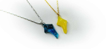 Lemon yellow rose fang 同じフォルムの『Blue rose fang』とお揃いでご愛用ください。 ラフォルム ガラスジュエリー ガラスアクセサリー