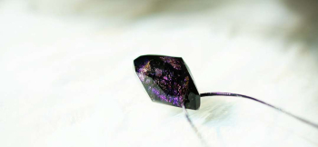 Black sparkle rock ベースカラーとラメの美しい煌きをお楽しみください。 ラフォルム ガラスジュエリー ガラスアクセサリー