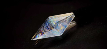 Dreamblue ～ Crystal galaxy ～ クリアーをベースに煌きを施しました。 ラフォルム ガラスジュエリー ガラスアクセサリー